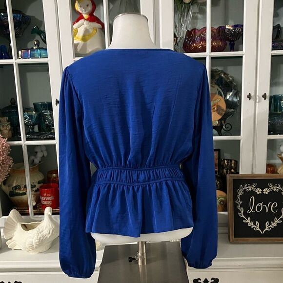 Royal Blue Satin Top   Medium   SO Good For Life - Picture 4 of 7